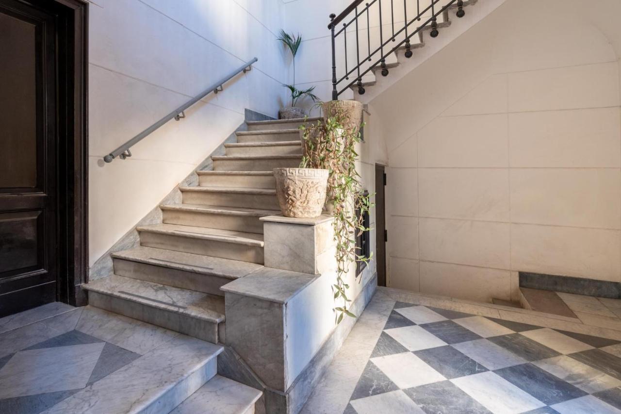Palazzobellini Bed & Breakfast Catania Bagian luar foto