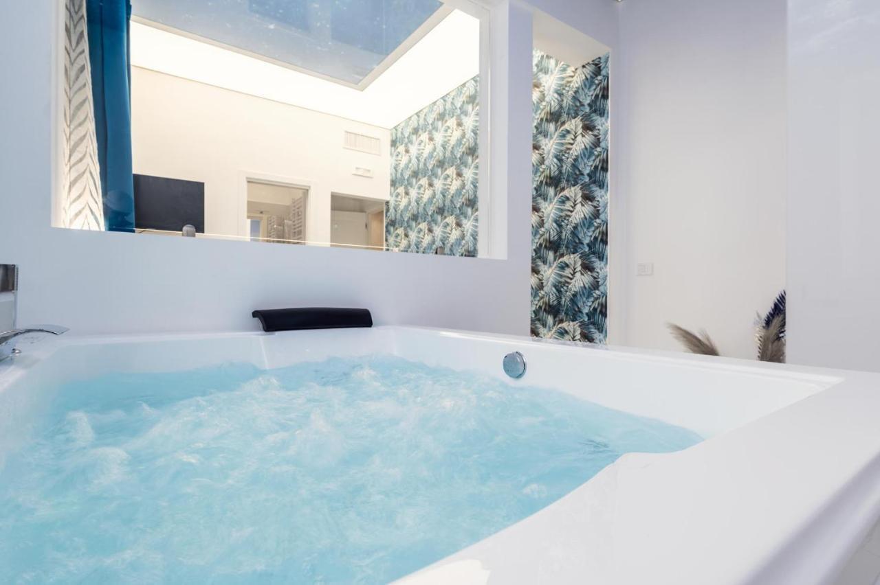 Palazzobellini Bed & Breakfast Catania Bagian luar foto