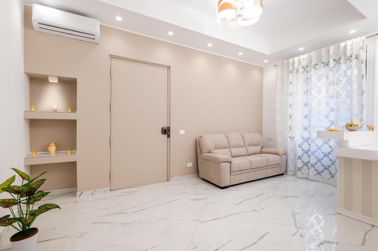 Palazzobellini Bed & Breakfast Catania Bagian luar foto