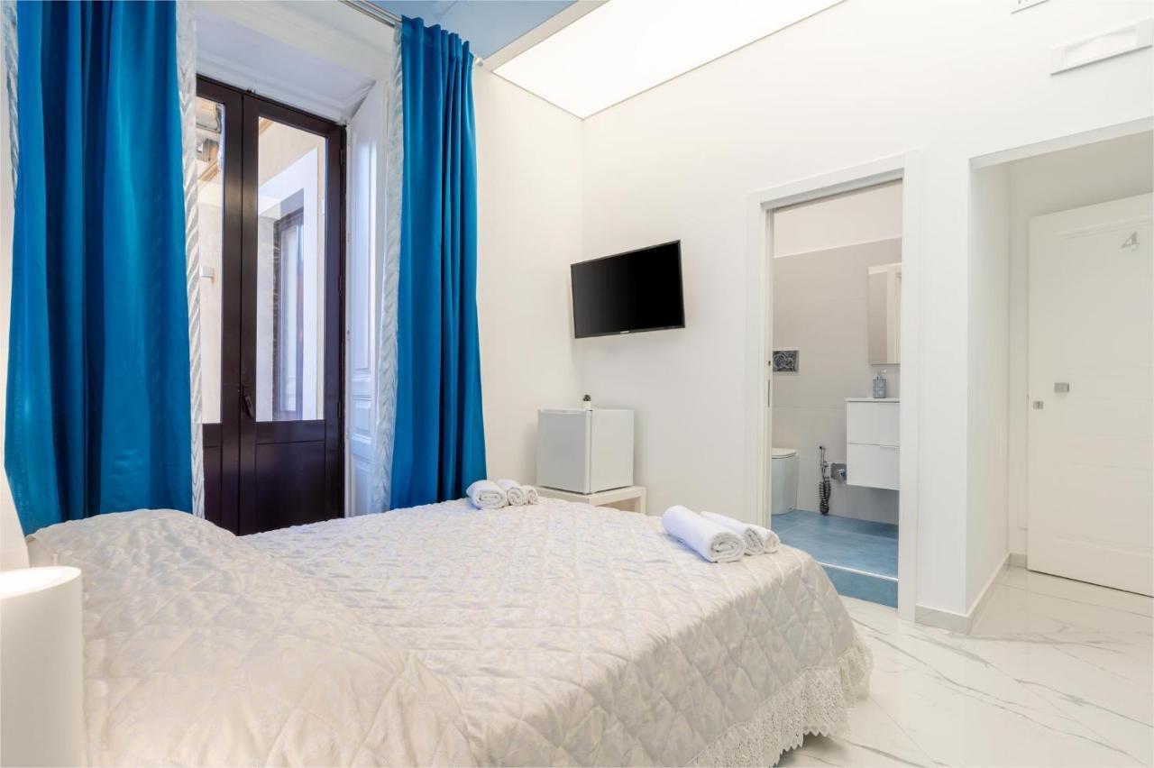 Palazzobellini Bed & Breakfast Catania Bagian luar foto