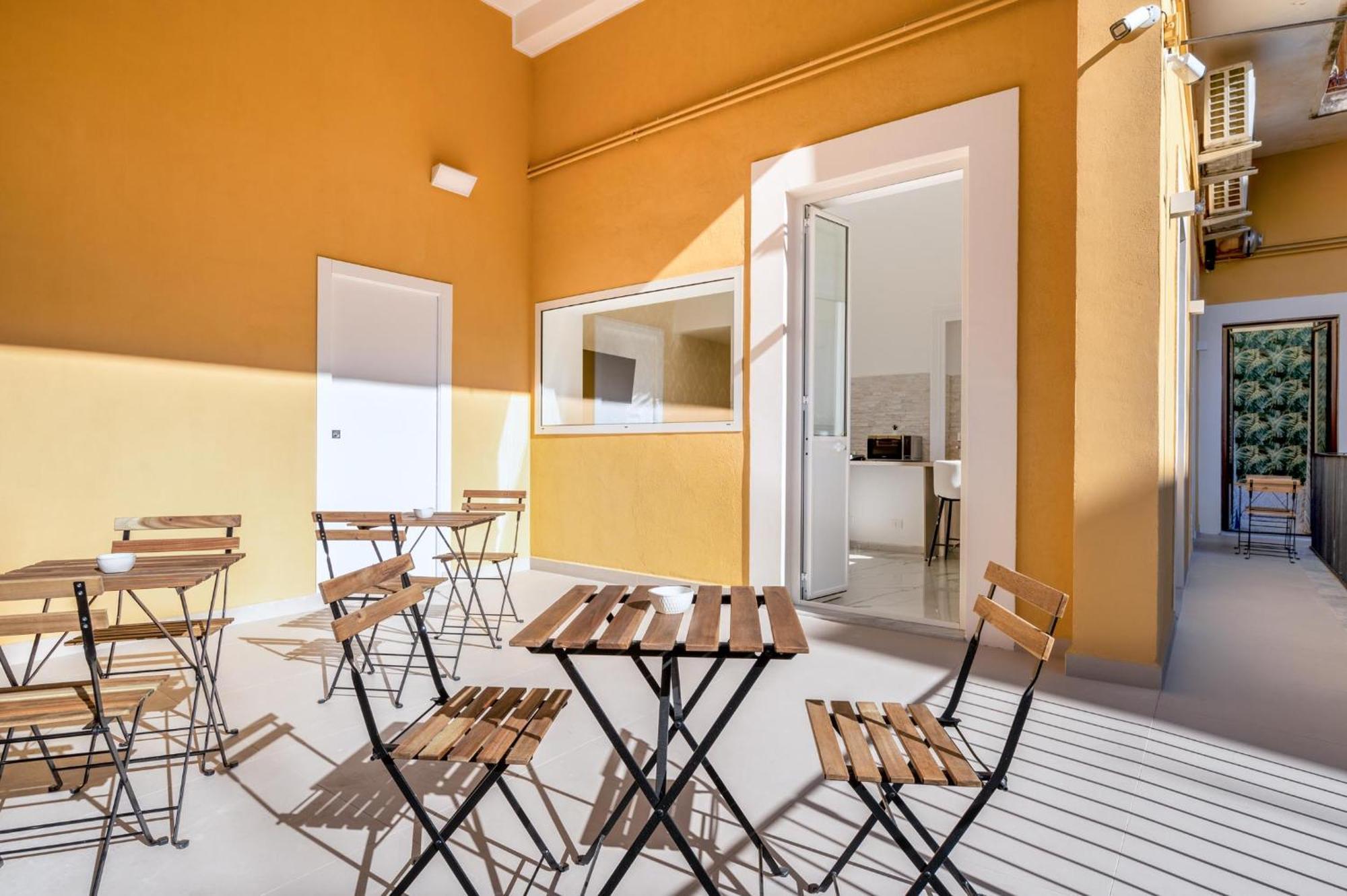 Palazzobellini Bed & Breakfast Catania Bagian luar foto
